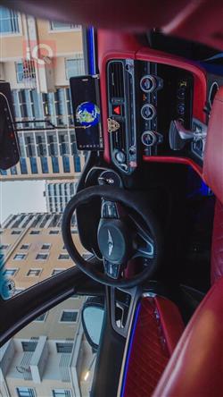 جنسس G70